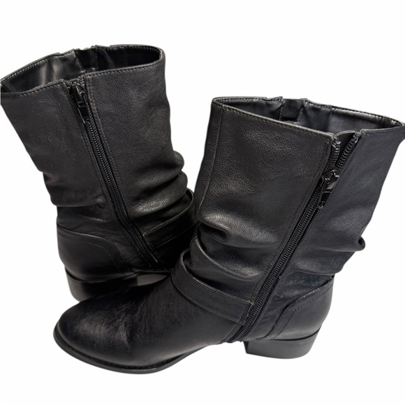 Charles by Charles David Women's Black Moto Boots Sz 5.5 - Picture 3 of 13